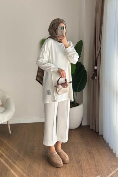 Kolları Düğme Detaylı Çımalı Tunik Ekru