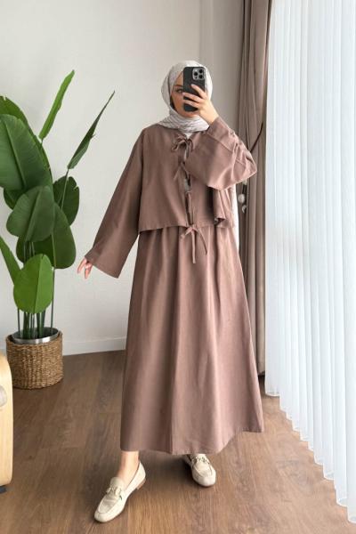 Bağcıklı Keten Takım Kahverengi