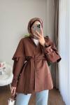Pelerin Detaylı Ara Boy Trenç Kahverengi