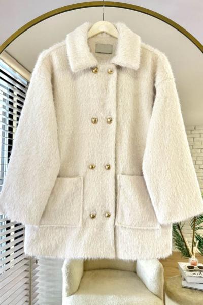 Düğme Detaylı Tüylü Ceket Krem