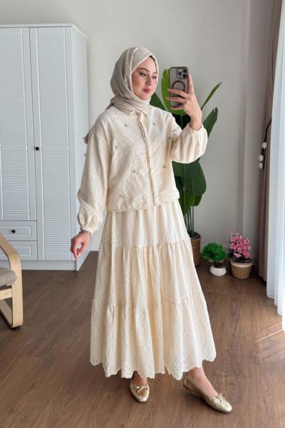 Taş İşlemeli Brode Takım Ekru